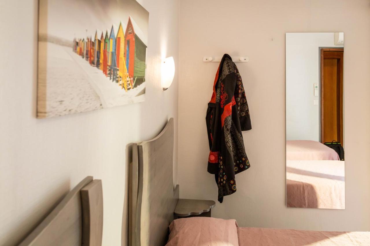 Hotel De La Plage Gruissan Dış mekan fotoğraf